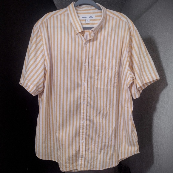 Old Navy Other - Old Navy Short Sleeve Button Down Shirt